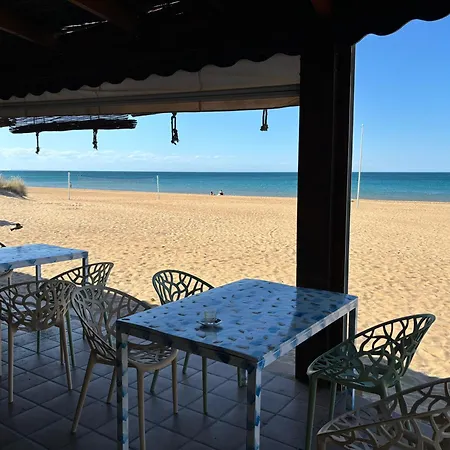 Stylish By A Sandy Beach Apartment Denia